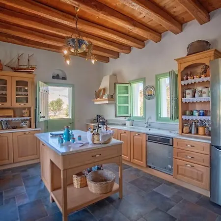 Luxury Estate Plaka Villa