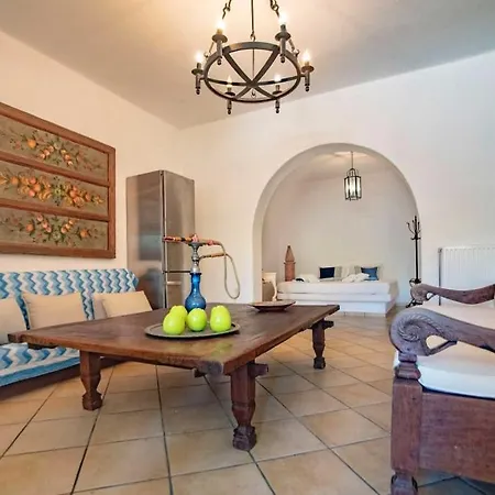 Luxury Estate Plaka Villa *