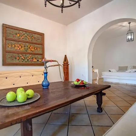 Luxury Estate Plaka Villa Naxos City
